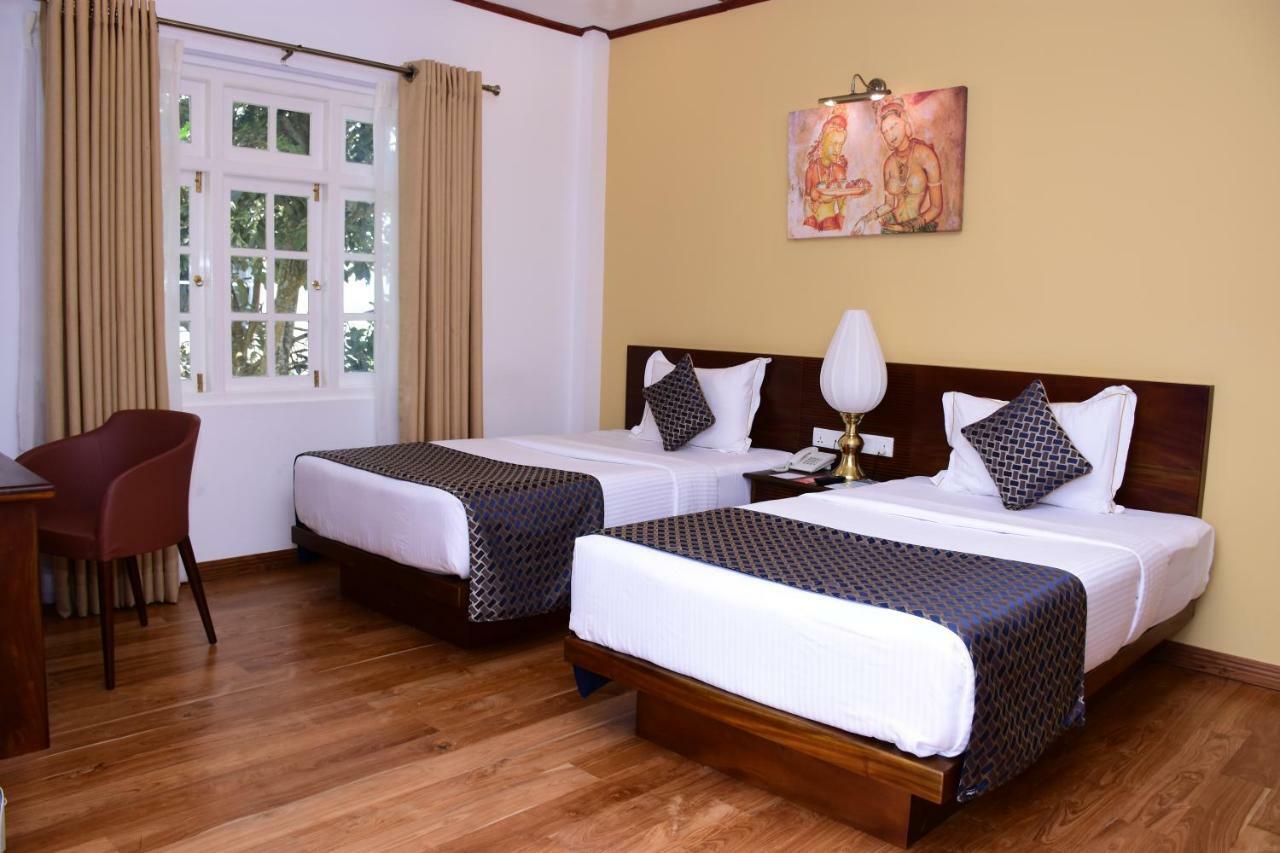 Mirage Kings Cottage Νουβάρα Ελίγια Εξωτερικό φωτογραφία